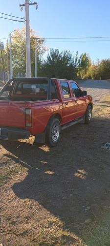 Nissan NP300 2.5 Cabina Doble 133cv 4x2