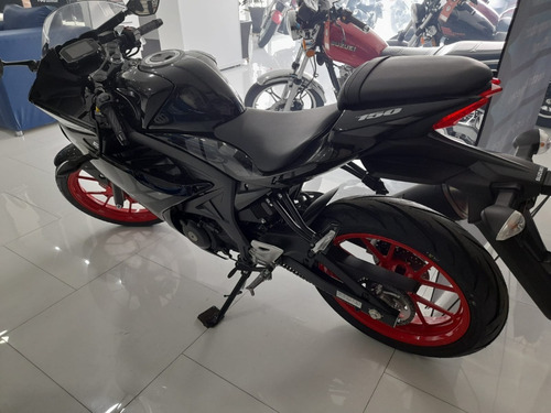 Imagen 8 de 12 de Suzuki Gsx R150