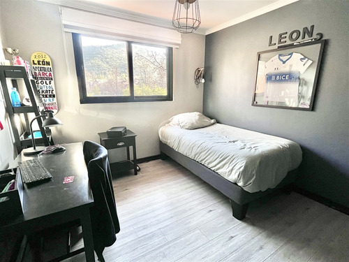 Casa En Venta De 6 Dorm. Condominio Los Trapenses