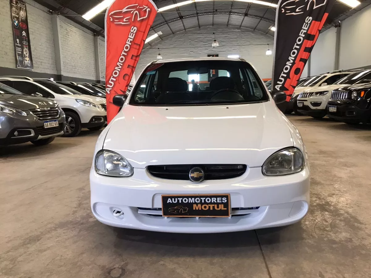 Chevrolet Corsa 1.8 Gl Aa+da