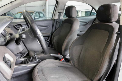 Imagem 8 de 15 de Chevrolet Prisma 1.4 Lt 8v Flex Manual 2016