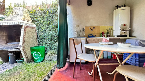 Venta-casa-4 Ambientes-lote Propio-jardin-cochera -quincho-parque Avellaneda-permuta-apto Credito