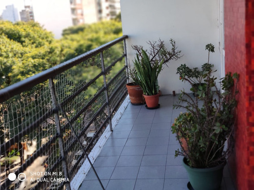 Venta Apartamento 3 Dormitorios Avenida Brasil Muy Amplio
