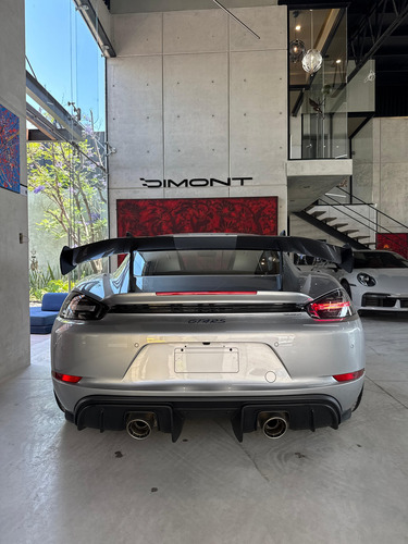 Porsche 718 Gt4 Rs