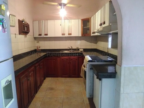 Imagen 4 de 8 de Casa En Venta Las Acacias Maracay 22-127 Hc