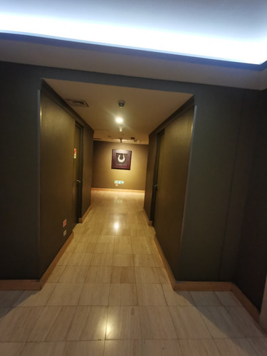 Imagen 15 de 18 de Espectacular Oficina Con 3 Privados, Estar 2 Baños Y Cocina