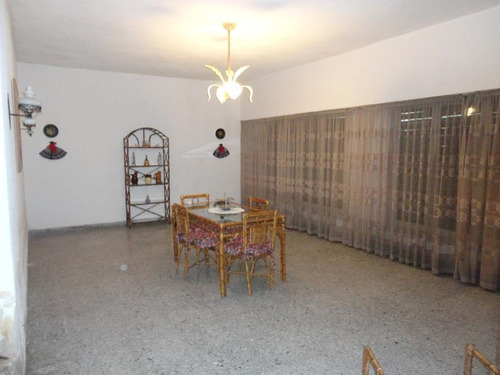 Imagen 8 de 18 de Canning 3500 Hermosa Casa Quinta 5 Amb 270mts Cub Sobre 2500mts De Lote!