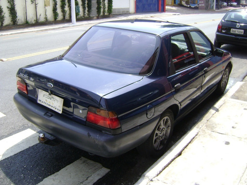 Imagem 4 de 11 de Ford Escort Gl 16v
