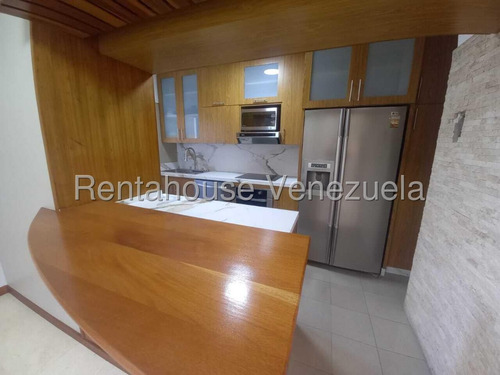 Apartamento En Alquiler En El Rosal 25-17389 As