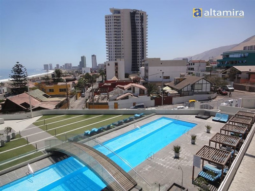 Departamento En Venta De 4 Dorm. En Iquique