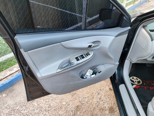 Imagen 5 de 9 de Toyota Corolla Americana