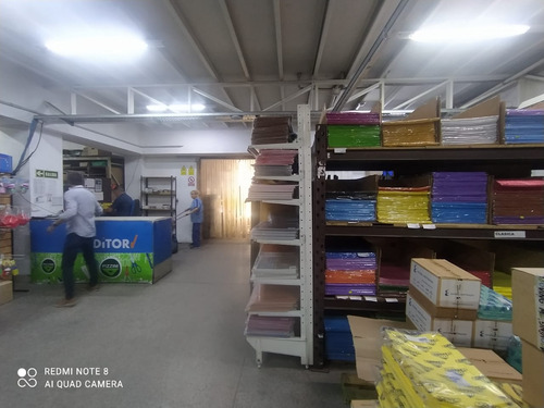 Imagen 30 de 30 de Local Comercial En Alquiler En Zona Centro - Lima Y Alvear