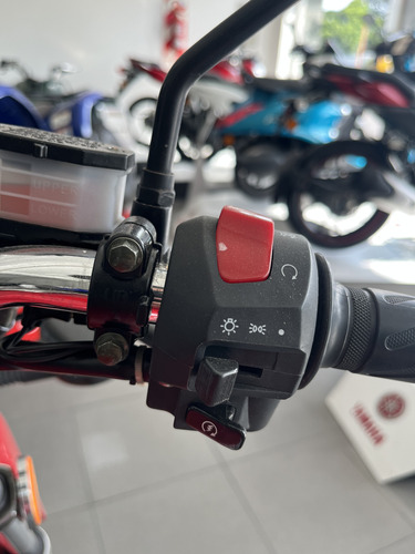 Suzuki En 125a