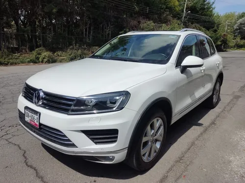 Volkswagen Touareg 3.0 At