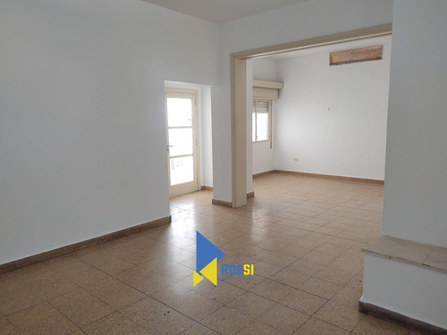 Vendo Departamento En El Centro De Córdoba A Metros De Tribunal De Familia