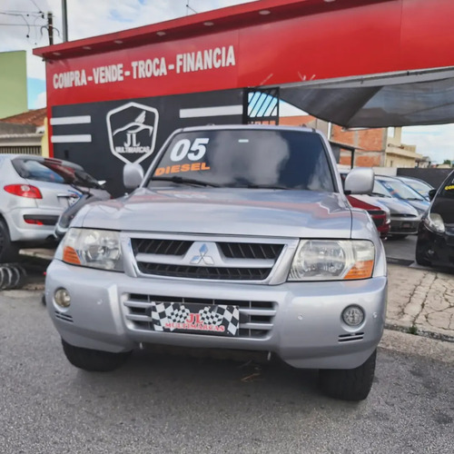 Mitsubishi Pajero Full 3.2 Hpe Aut. 5p