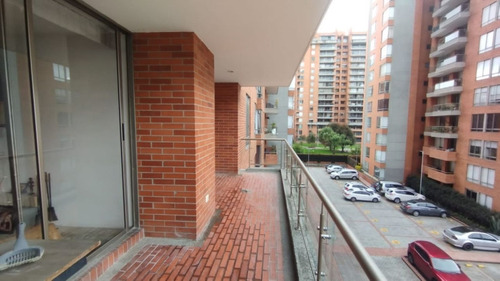 Apartamento En Venta En Bogotá Colina Campestre. Cod 13087