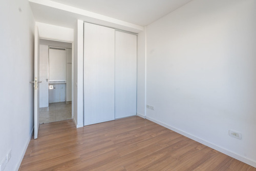 Imagen 6 de 15 de Venta Departamento En Barrio Echesortu