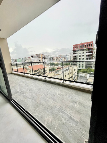 Se Vende Apartamento Evaristo Morales, Torre Con Piscina