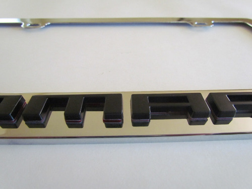 Imagen 4 de 5 de Porta Placas Portaplacas Cromo Chevrolet Camaro Auto Clasico
