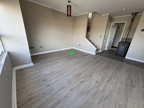 Casa En Arriendo De 2 Dorm. En Puerto Varas