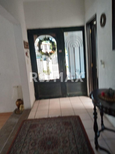Casa En Avenida De La Rica En Villas Del Meson