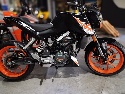 Imagen 7 de 25 de Ktm Duke 200 Blanca 0km 2023 Automoto Lanús