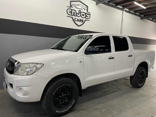 Toyota Hilux 2.5 Dx Cab Doble 4x2 (2009)