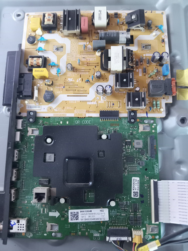 Pantalla Samsung Un43au7000f, Elige Fuente O Main. (Usado)