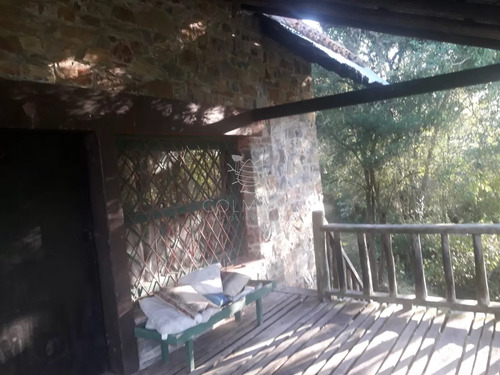 Chacra De 4000 M2 Con Costa De Arroyo Y Monte Natural.