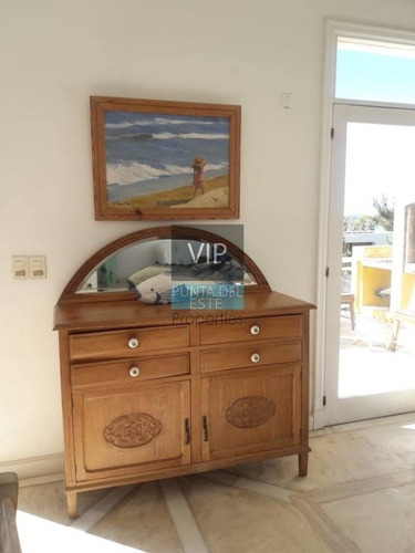 Vendo Hermosa Casa En Laguna Blanca- Ref: 185