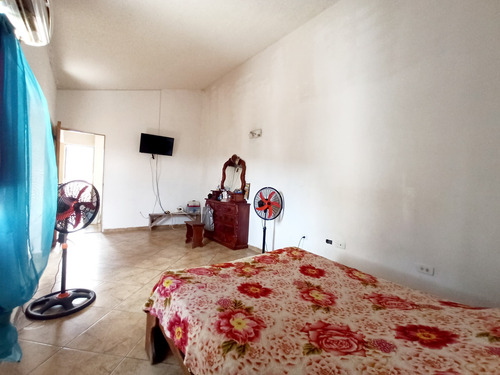 En Venta Penthouse A Remodelar En El Conjunto Terrazas De San Diego, Municipio San Diego Estado Carabobo / Emer.