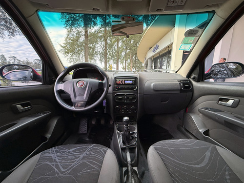 Fiat Siena 1.4 El My 2015