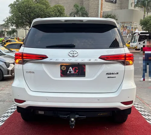 Toyota Fortuner Sw4 2.7 4x2 At
