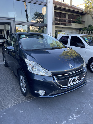 Peugeot 208 1.5 Allure Touchscreen