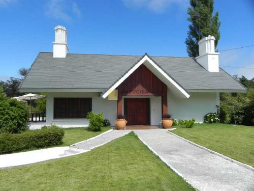 Imagen 10 de 30 de Venta De Casa De 6 Dormitorios En Beverly Hills