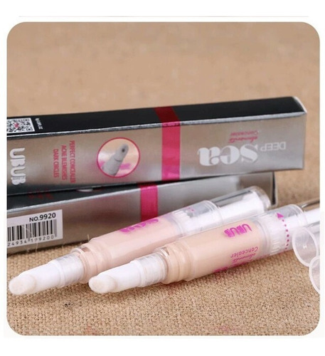 M Çaquillaje Corrector Liquido Giratorio