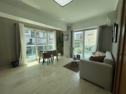 Apartamento Amueblado En Naco, Santo Domingo