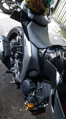 Fazer 250