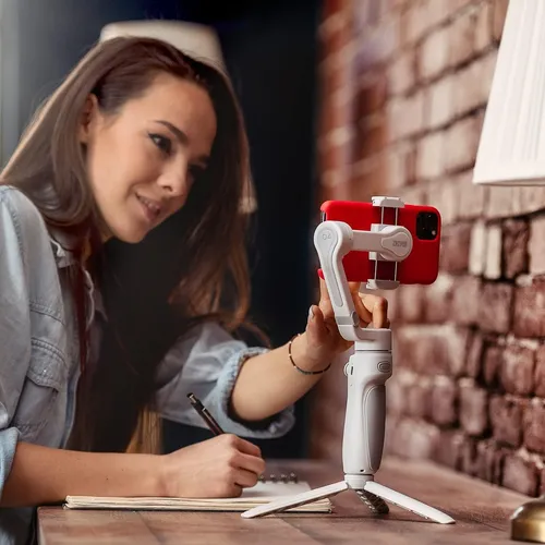 Estabilizador Zhiyun Smooth Q4 Combo 3 Ejes Celular Gimbal