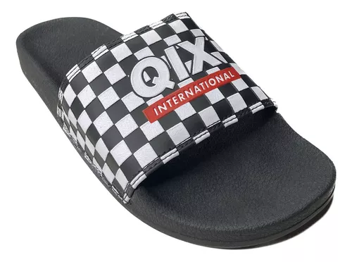 Chinelo slide qix xadrez