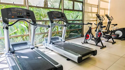 Top Amoblado + Wi-fi Y Tv + Aires Ac. 1dor Entrega I