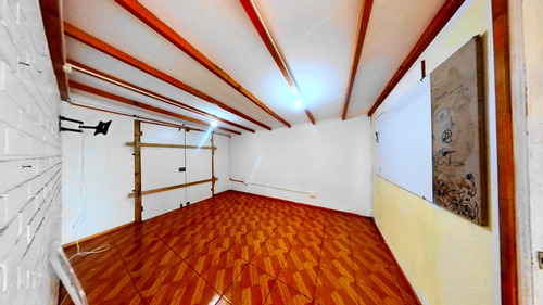 Se Vende Casa, 4 Dorm + 2 Baños. La Serena