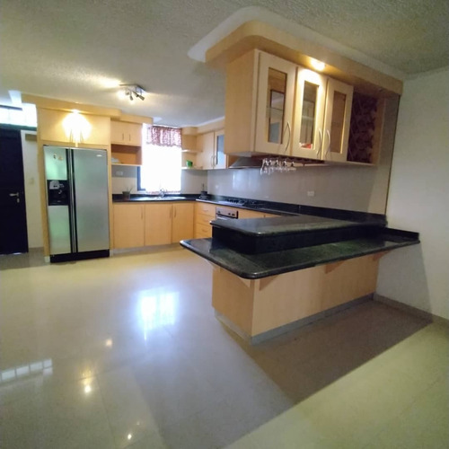 Imagen 2 de 16 de Town House En Venta Nva Casarapa Sector Las Terrazas Guarenas