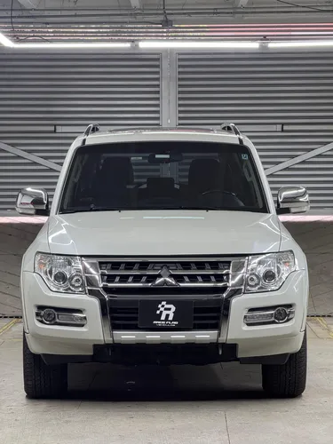 Mitsubishi Montero 3.8 V97 Wagon