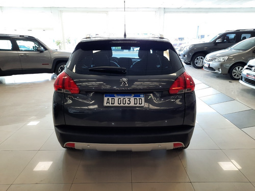 Imagen 8 de 15 de Peugeot 2008 1.6 Thp Sport Mt 2018