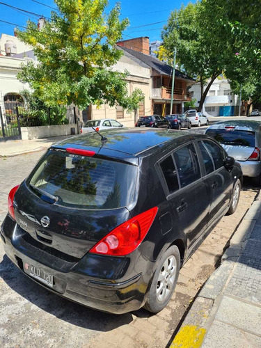 Nissan Tiida 1.8 Tekna 5 P 2011