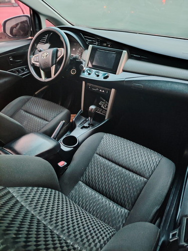 Toyota Innova 2.7 Sr 6at 8a