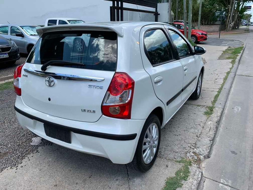Toyota Etios 1.5 Xls 2015