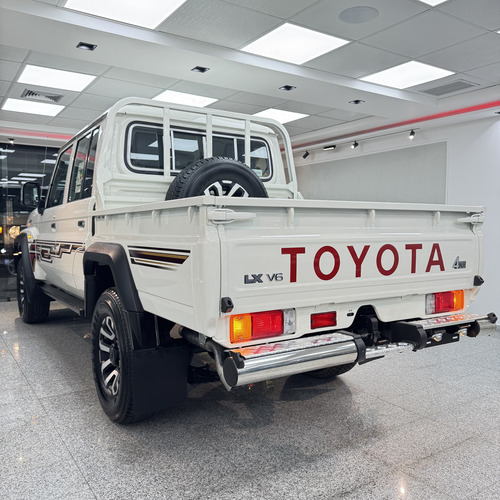 Toyota Hembrita Land Cruiser Lc79lxz Automática